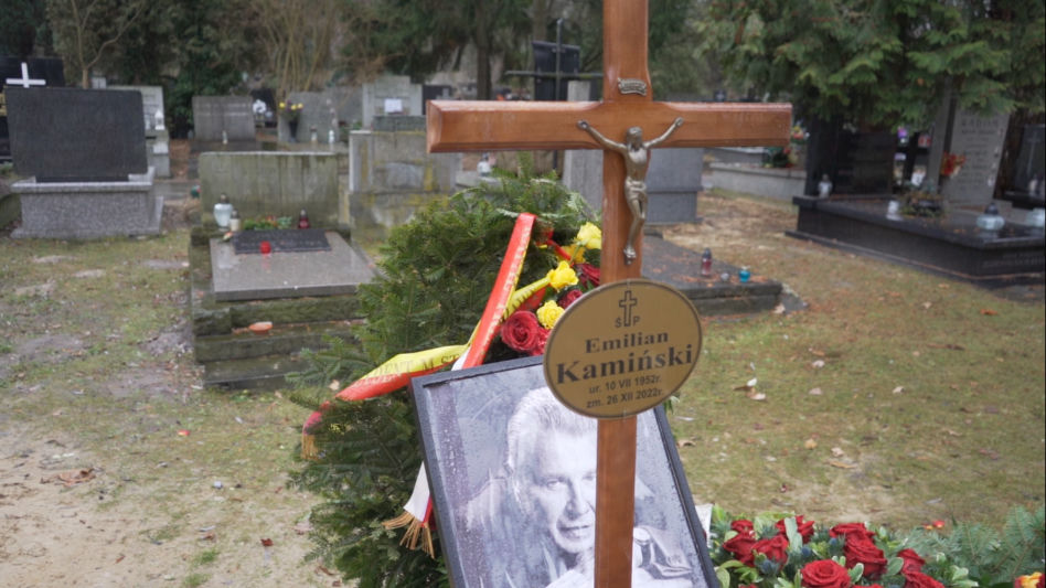 Zmiany na grobie Emiliana Kamińskiego