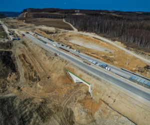 Najwyższa estakada w Polsce powstaje na S19 Babica Jawornik. Na plac budowy prowadzą serpentyny