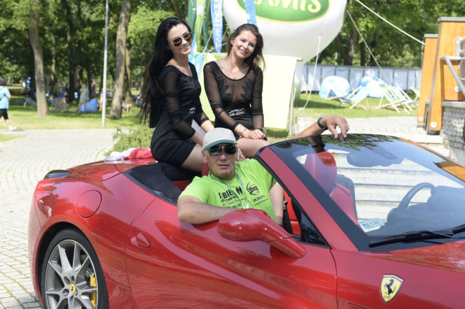 Karol Strasburger ćwiczy