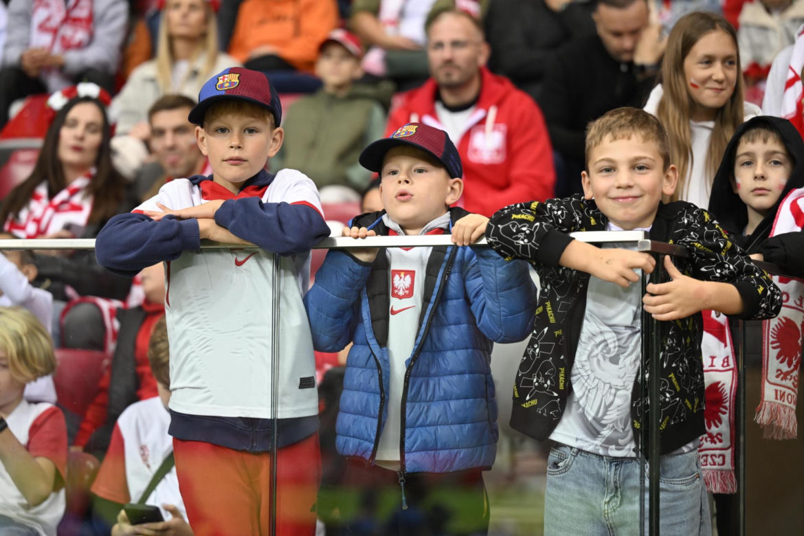Tłumy kibiców na PGE Narodowym w Warszawie. Polska-Bośnia [ZDJĘCIA]