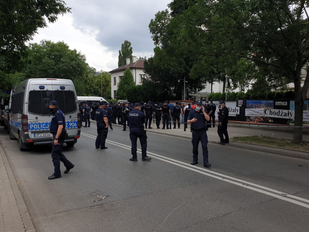 Manifestacja pod ambasadą Azerbejdżanu