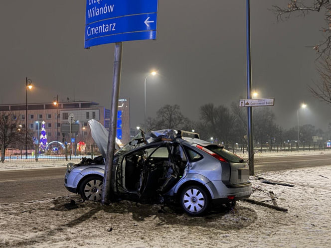 Wypadek w Wilanowie. Zginął kierowca