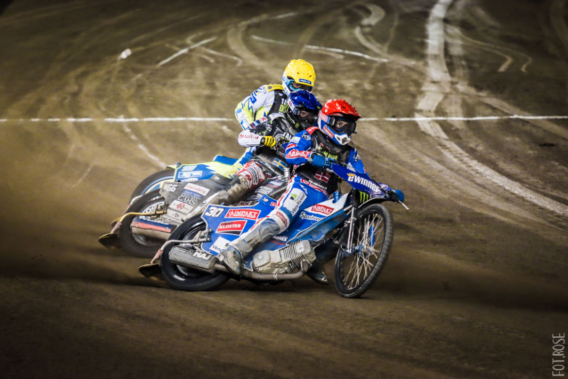 GP Toruń. Galeria zdjęć kibiców z Motoareny. Tak bawili się w piątek