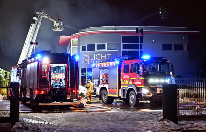 Pożar hali magazynowej w Skawinie