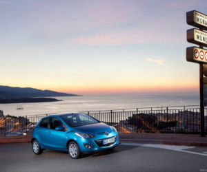 Mazda 2 Exclusive hatchback, model 2011