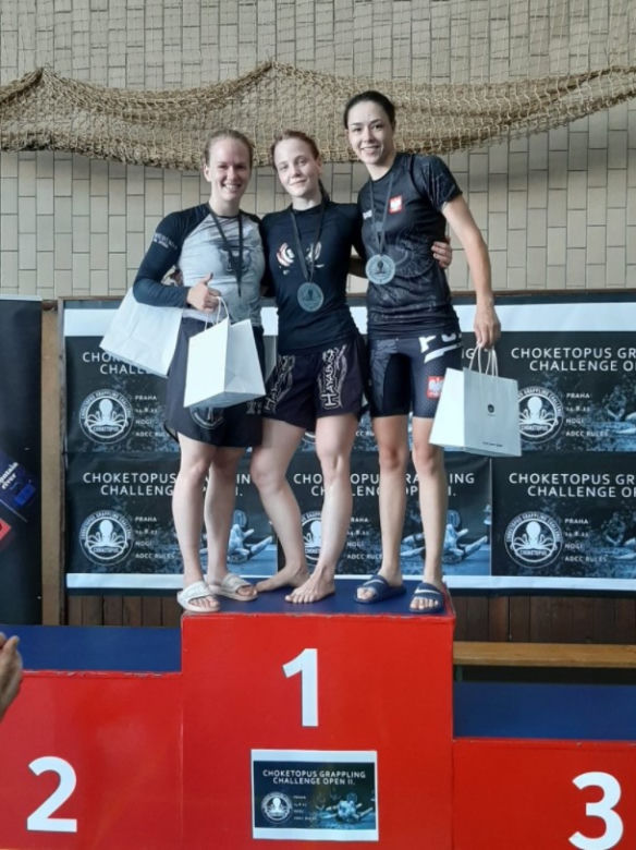 Piękna i niebezpieczna! Mistrzyni MMA z opolskiej drogówki [ZDJĘCIA]