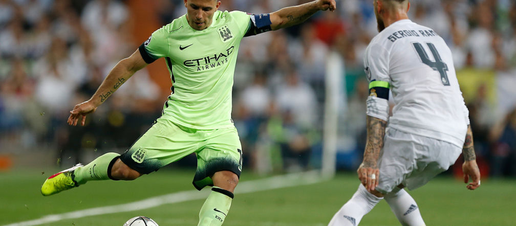 Piłkarze Manchesteru City i Manchesteru United