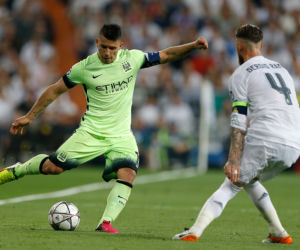 Piłkarze Manchesteru City i Manchesteru United