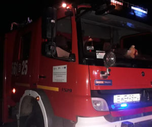 Łódzkie: Na S8 płonął samochód! W akcji trzy zastępy strażaków [FOTO]