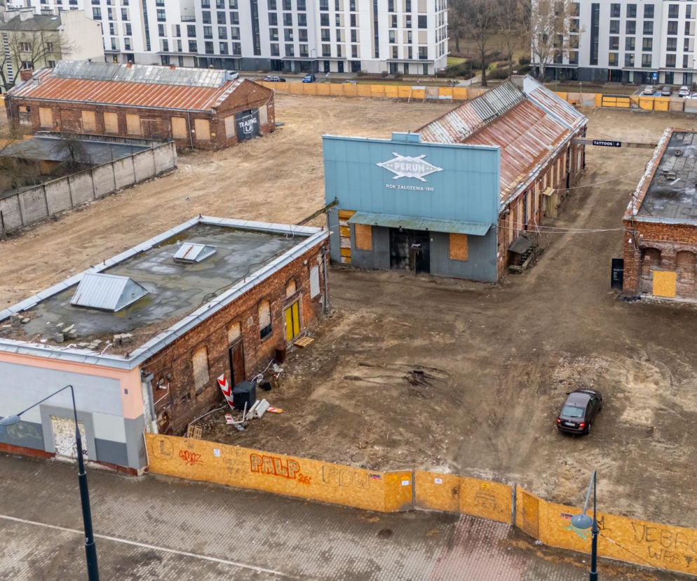 Znika fabryka Perun na warszawskiej Pradze. W jej miejscu powstaną mieszkania