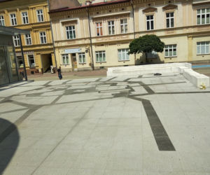 Dziesięć najbardziej wstydliwych miejsc Tarnowa. Niektóre straszą od wielu lat [CAŁA GALERIA]