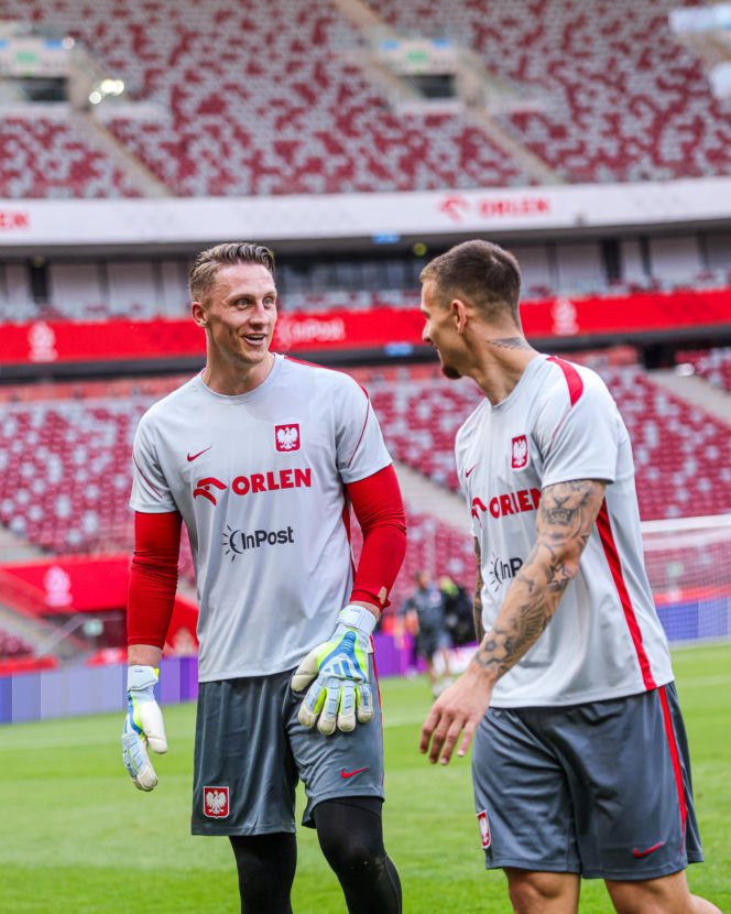 Jan Urban, Emmanuel Olisadebe i kadra