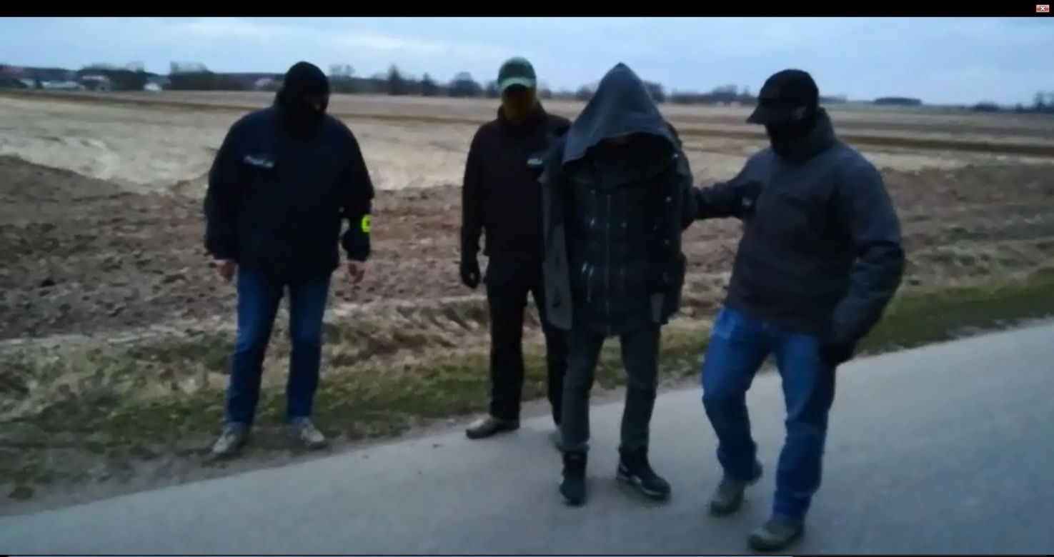 To on porwał Amelkę i jej matkę