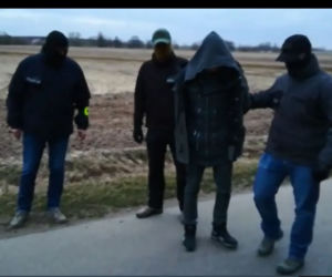 To on porwał Amelkę i jej matkę