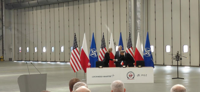 Offset za śmigłowce Apache staje się faktem. WZL-1 w Łodzi zyskują kluczowe technologie od Lockheed Martin