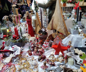 Jarmark na Nikiszowcu przyciągnął tłumy