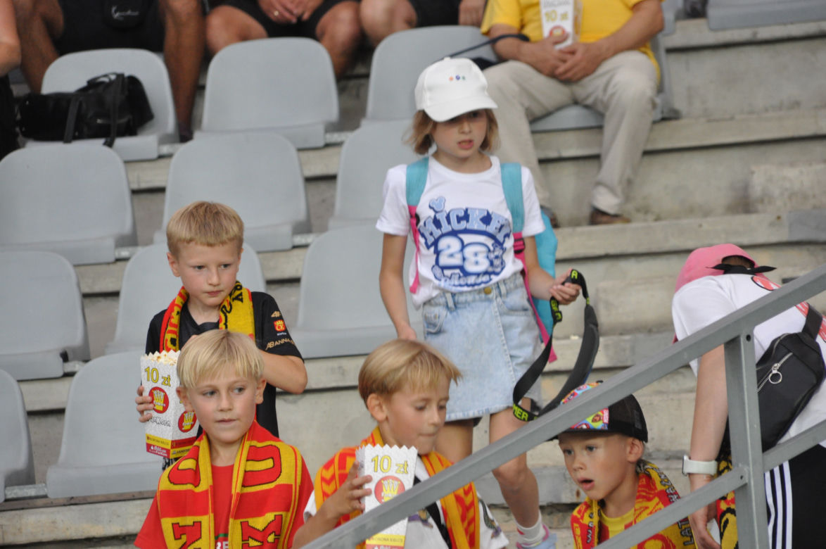 Kibice Korony Kielce na meczu ze Śląskiem Wrocław