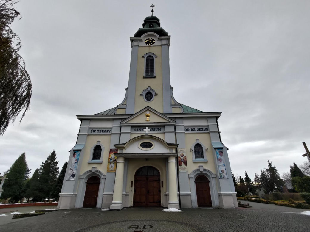 Oszust podszywa się pod księdza