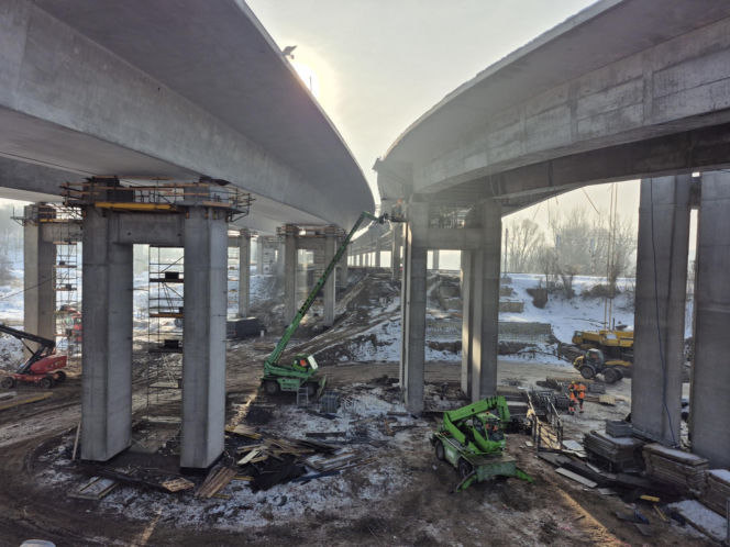 15 stycznia 2026 otwarto nowy zjazd z Północnej Obwodnicy Krakowa (POK) na S7 w kierunku Warszawy na węźle Mistrzejowice