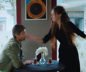 Dziedzictwo, odcinek 896: Szokujące wyznanie Poyraza! „Zakochałem się w Nanie!” Kobieta wymierza mu policzek