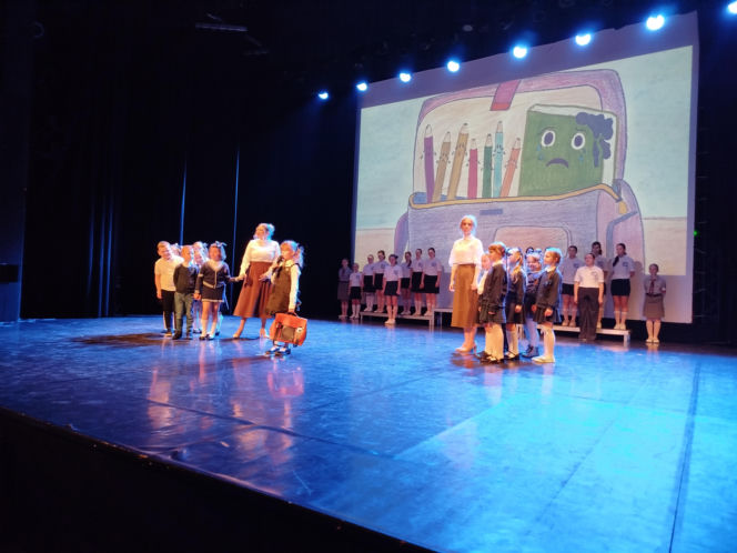 Siedlecka „Szóstka” uczciła potrójny jubileusz. Występy przygotowali także uczniowie