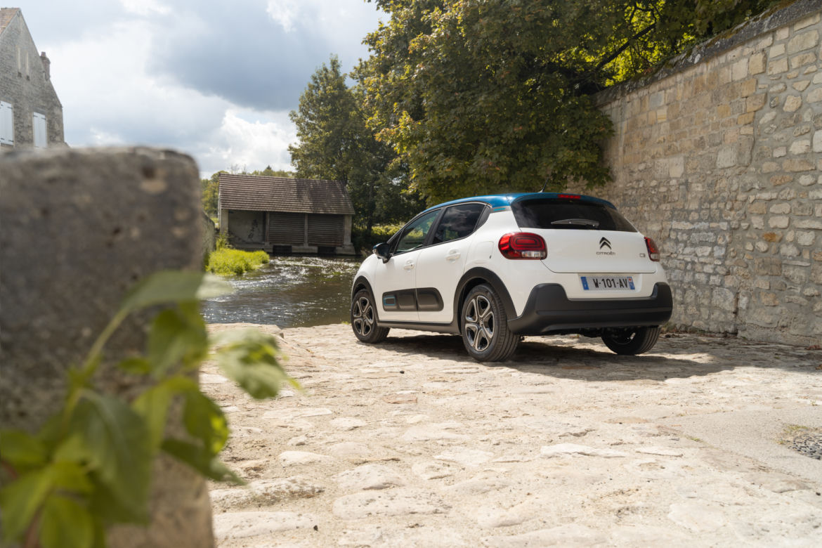 (2020) Citroen C3 PureTech 1.2 110 KM MT6 Shine