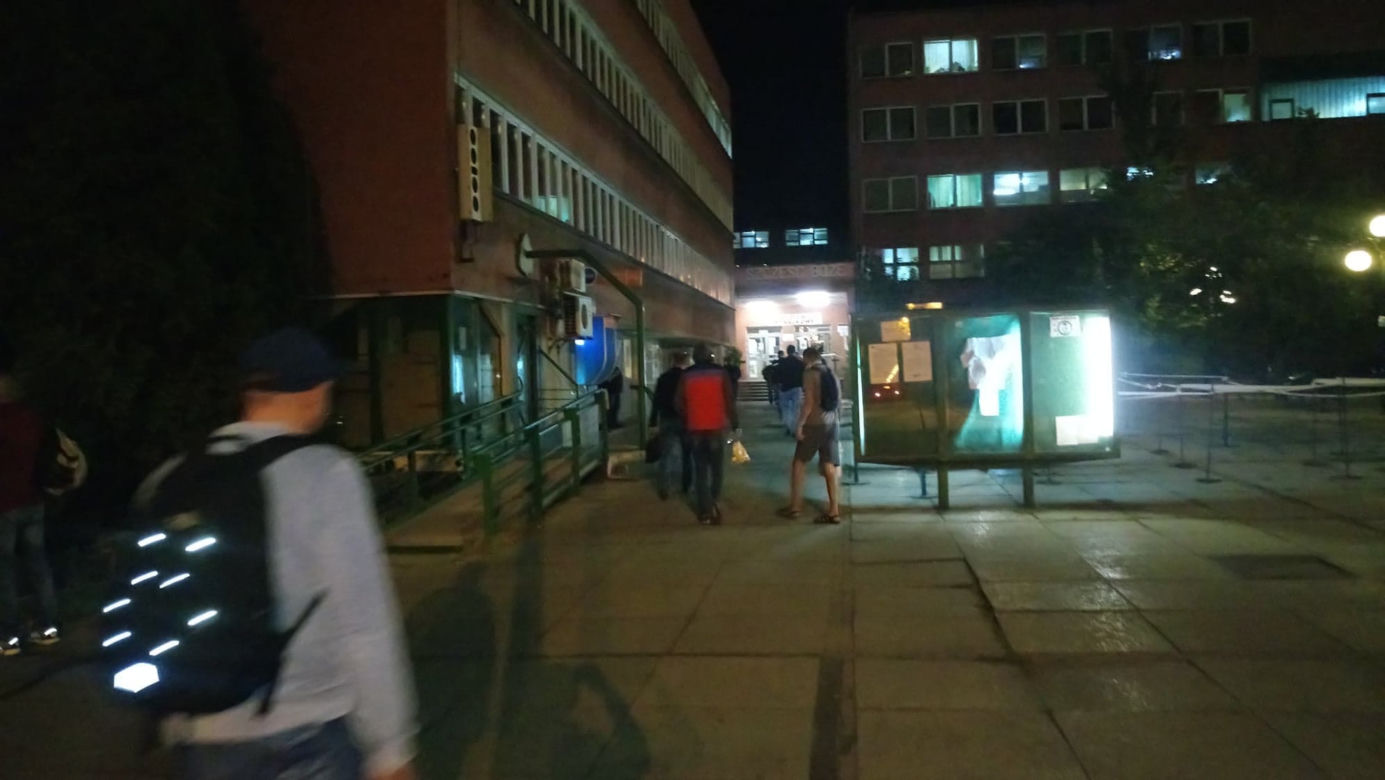 Protest górników się zaostrza. Pod ziemią strajkują blisko 100 osób. Górnicy są wściekli, zapowiadają ogromną maninfestację [ZDJĘCIA]
