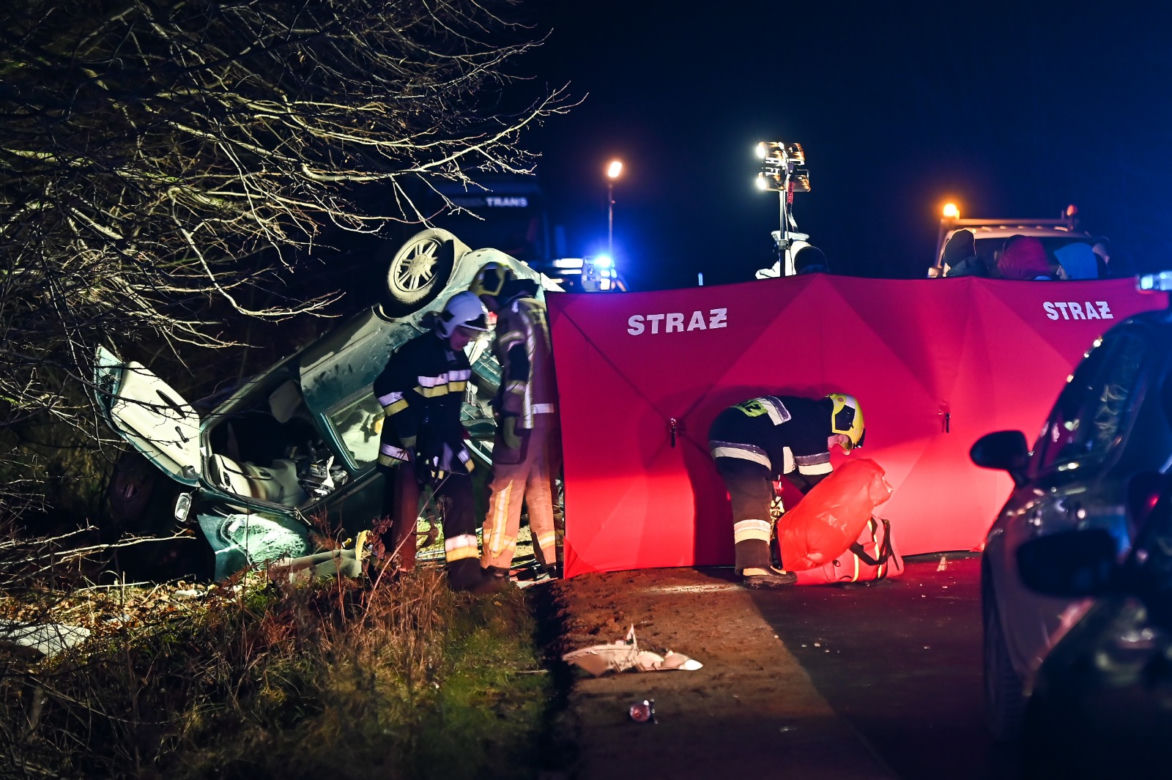 Tragedia w Jabłowie. Kierowca nie miał szans przeżyć tego wypadku