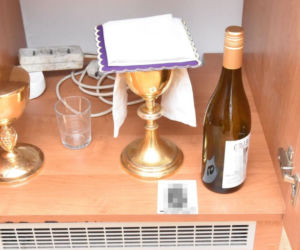 Włamał się na lubelską plebanię i wypił wino mszalne