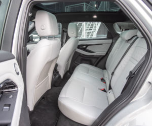 Range Rover Evoque D240 HSE vs Lexus UX 250h 