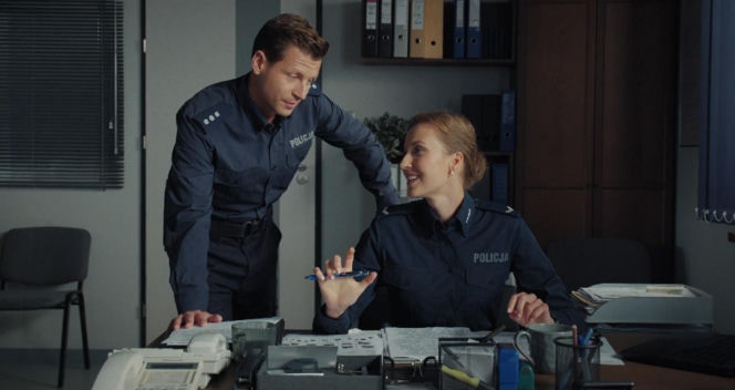 M jak miłość odc. 1914. Natalka (Dominika Suchecka), Adam Karski (Patryk Szwichtenberg)