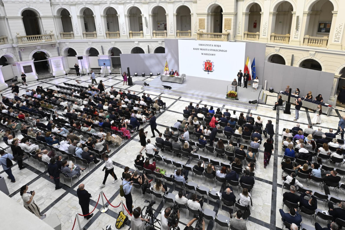 Warszawa uhonorowała Andrzeja Poczobuta. Wzruszające słowa po odebraniu odznaki Honorowego Obywatela