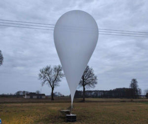 Pięć balonów spadło na Podlasiu. Służby na miejscu, policja alarmuje!