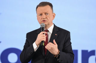 Kaczyński i Czarnek z nowymi propozycjami. Zaprezentowali Przebudzenie. Program dla Polski”