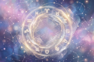 Te trzy znaki zodiaku pożegnają dziś stare nawyki. Rosnący Księżyc w Pannie przyniesie przełom
