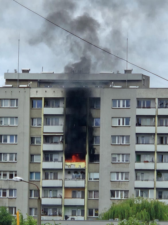Pożar mieszkania w bloku