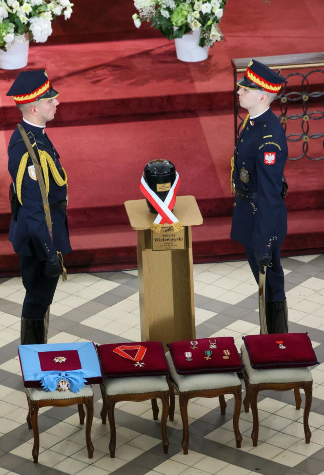 Dominika Wielowieyska pożegnała ojca