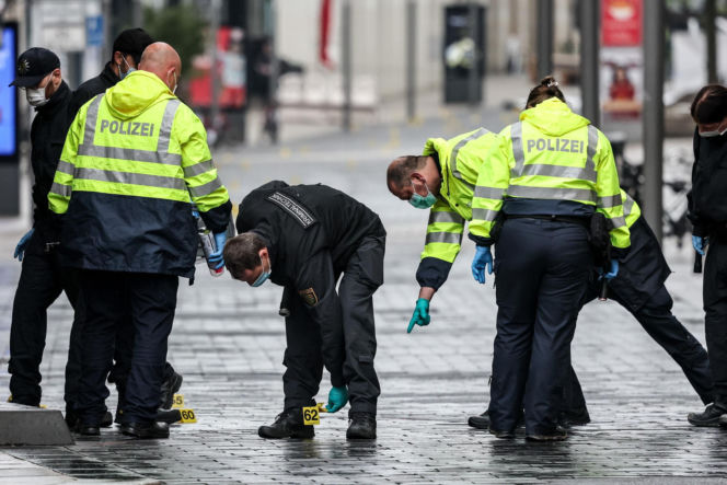 Dwoje zabitych i 80 rannych w Niemczech! Sprawca wjechał w tłum, był znany policji