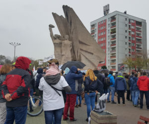 Mieszkańcy Dąbrowy Górniczej bronią pomnika