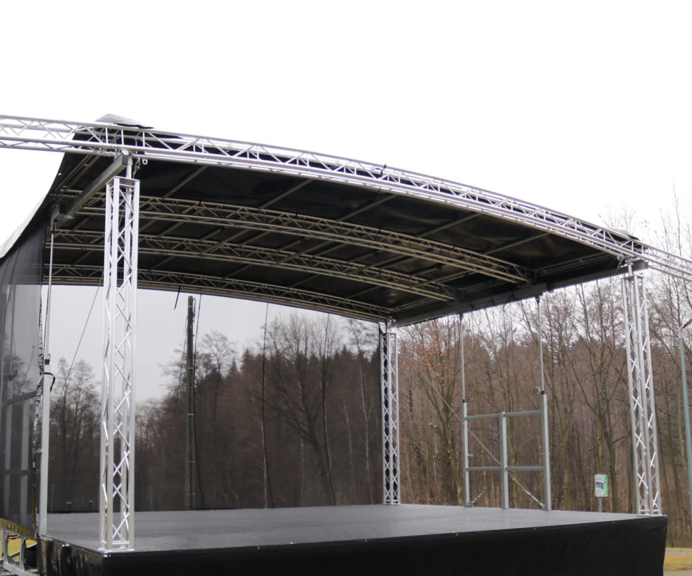 Scena Mobilna w Dębińskim Centrum Kultury
