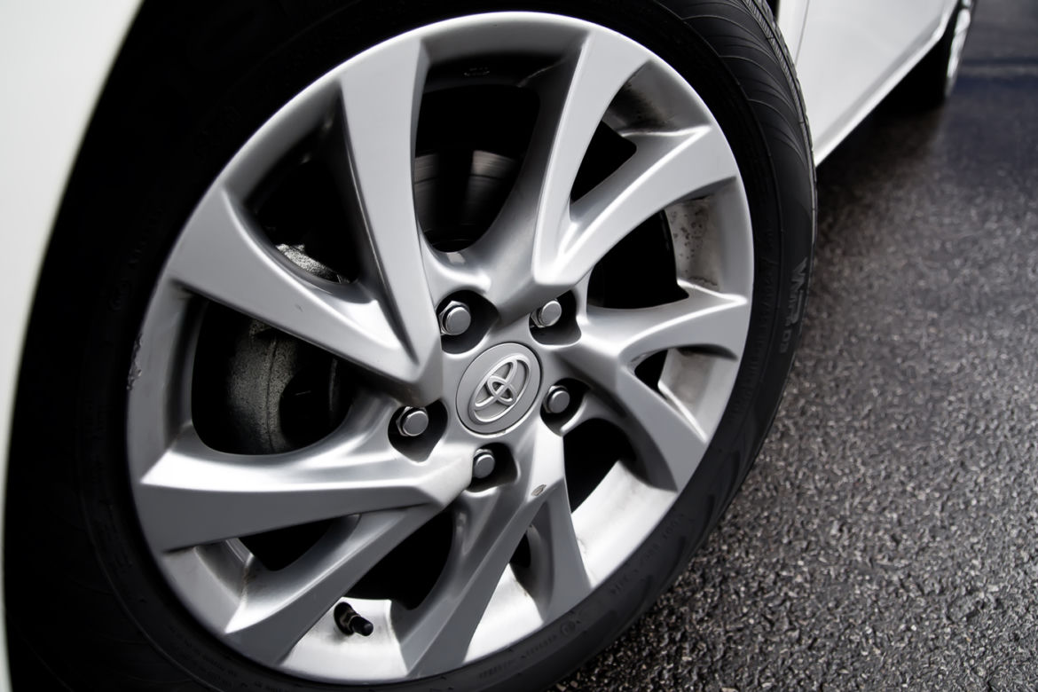 Toyota Auris Touring Sports lifting 2015