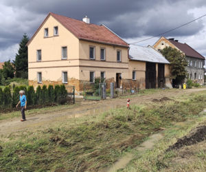 Głuchołazy dzień po nawałnicy. Mieszkańcy wściekli: To, co podają w TV to lipa!