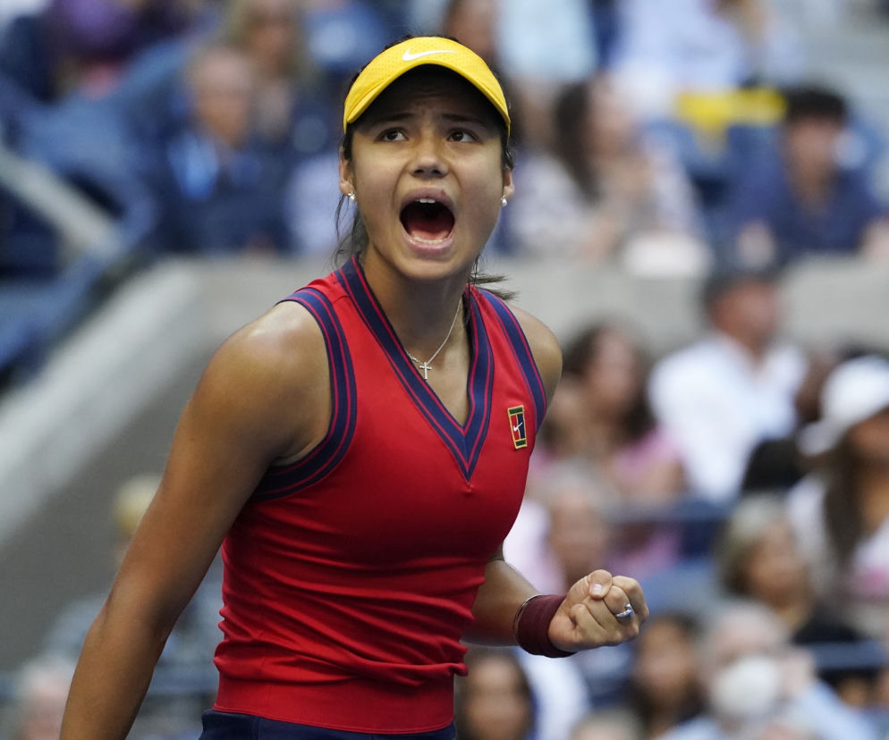 Emma Raducanu wygrała US Open! Brytyjska sensacja z chińsko-rumuńskimi korzeniami!