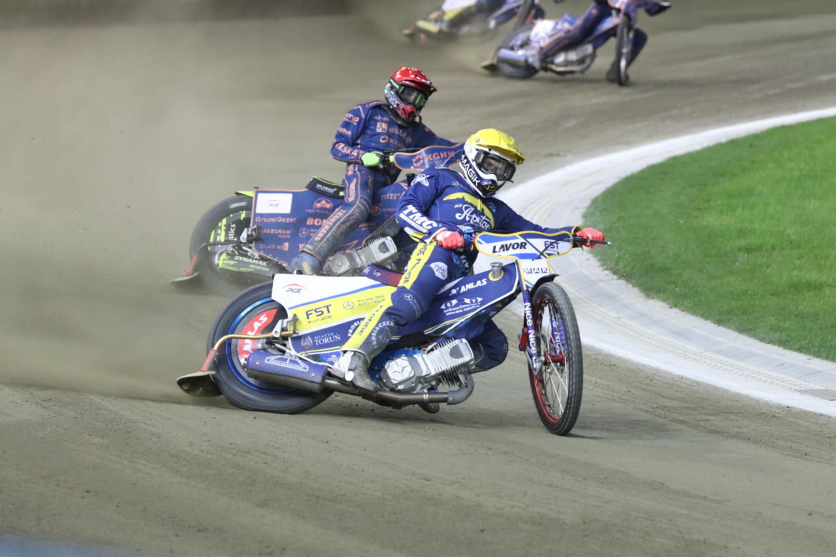 ebut.pl Stal Gorzów - KS Apator Toruń, zdjęcia z meczu 1. kolejki PGE Ekstraligi