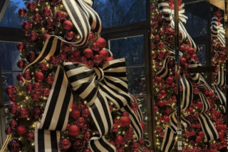 Gwiazdy wystroiły wille na święta! Przetakiewicz, Kurzopki i Rozenek wydali grube tysiące!