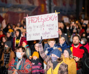 Ani jednej więcej. Najmocniejsze hasła na protestach po śmierci Izabeli z Pszczyny [ZDJĘCIA]