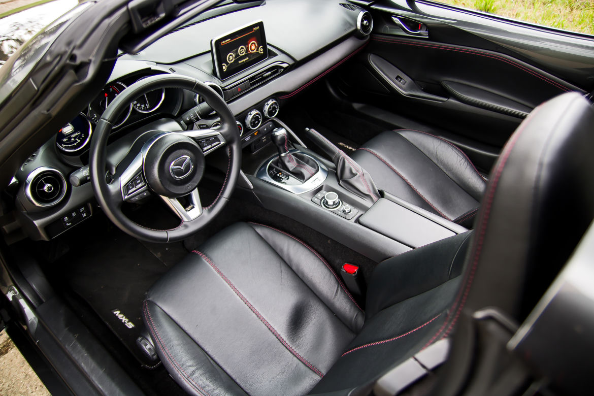 Mazda MX-5 RF 2.0 SKY-G 160 KM 6AT i-ELOOP SkyFREEDOM