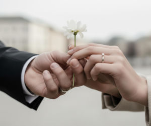 W Krakowie rośnie liczba ślubów. Jakie miesiące wybierają nowożeńcy?