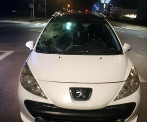 Groźny wypadek i potrącenie pieszej w Iławie