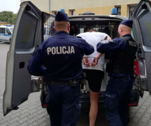 Fałszywi policjanci z Warszawy wpadli w Kutnie